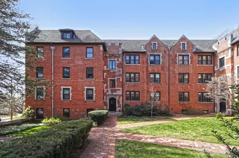 106 Livingston St #B7, New Haven, CT 06511