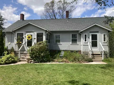 20 Norton Pl, Plainville, CT 06062