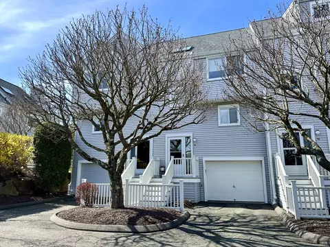 93 Country Pl #93, Shelton, CT 06484