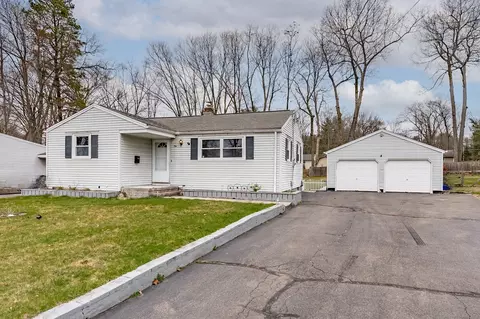4 Robbin Rd, Enfield, CT 06082