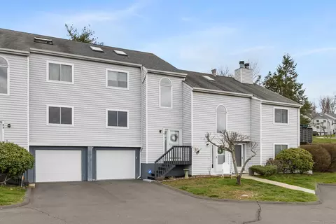 57 Midway Dr #57, Cromwell, CT 06416