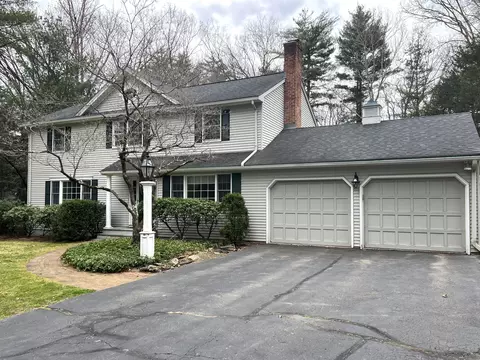 11 Neal Dr, Simsbury, CT 06070