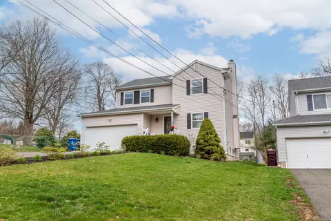 20 Maple Ave, Farmington, CT 06032