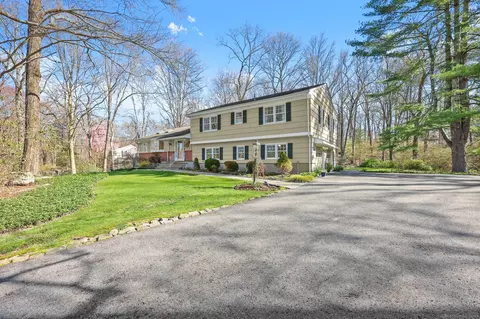 250 Linden Tree Rd, Wilton, CT 06897