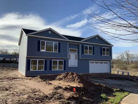 6 Fieldview Ln, Hamden, CT 06514