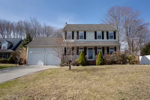 61 Stonehouse Way, Torrington, CT 06790