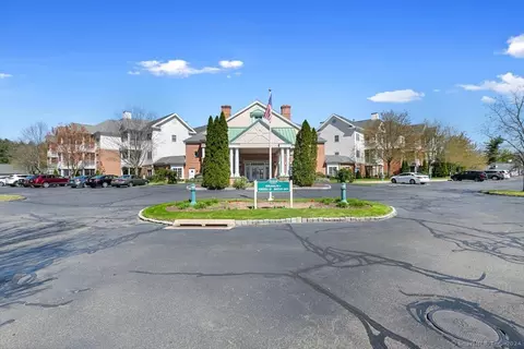 40 Southwick Ct #310, Cheshire, CT 06410