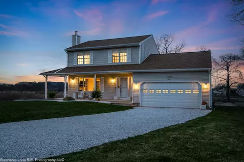 50 Suppa Dr, East Haven, CT 06512