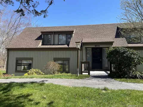 54 Heritage Vlg #A, Southbury, CT 06488