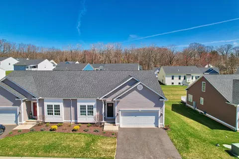 90 Apple Gate Gate #191, Southington, CT 06489