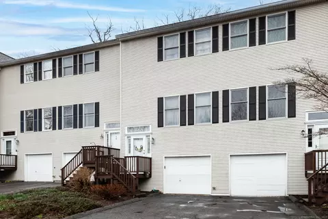 603 Essex Ct #603, Torrington, CT 06790