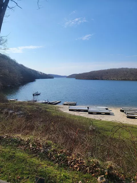 32 Candlewood Lake Dr, Sherman, CT 06784