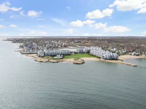 2 Mansfield Grove Rd #173, East Haven, CT 06512