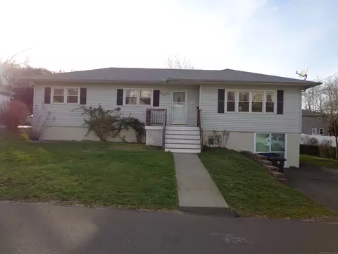 30 Boston Ave, East Haven, CT 06512