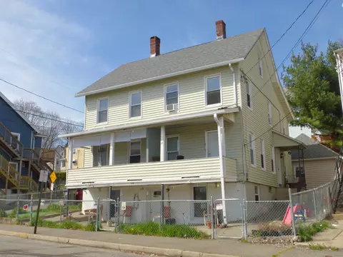 64 Anderson St, Naugatuck, CT 06770