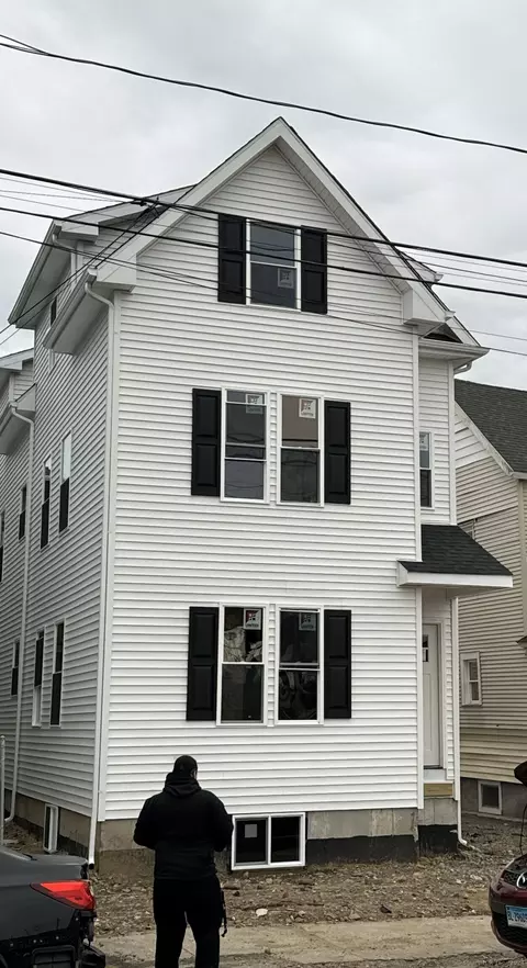 99-101 Johnson St, Bridgeport, CT 06604