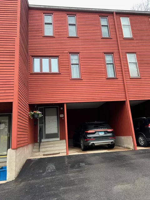 521 Hilliard St #A, Manchester, CT 06042