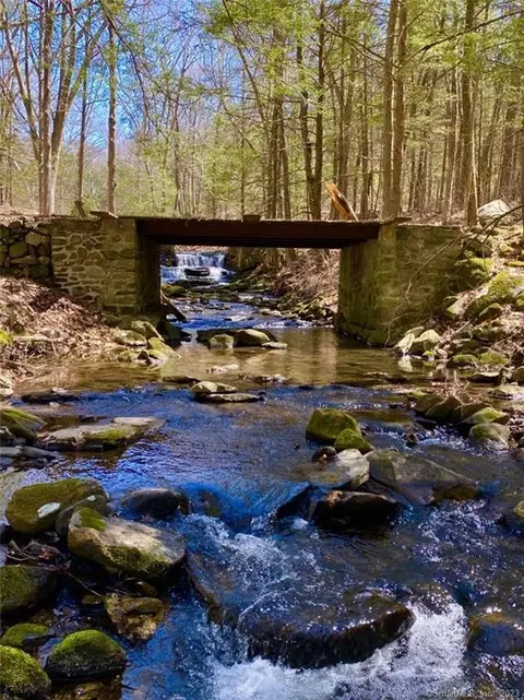 43 Baker Rd, Roxbury, CT 06783