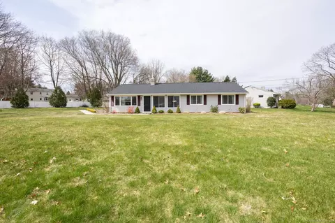 539 Wiese Rd, Cheshire, CT 06410