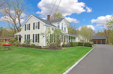 327 W Main St, Cheshire, CT 06410
