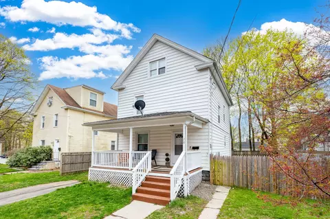 76 Tremont St, Meriden, CT 06450