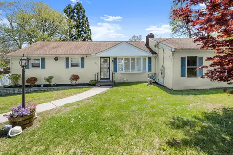 245 Reut Dr, Stratford, CT 06614