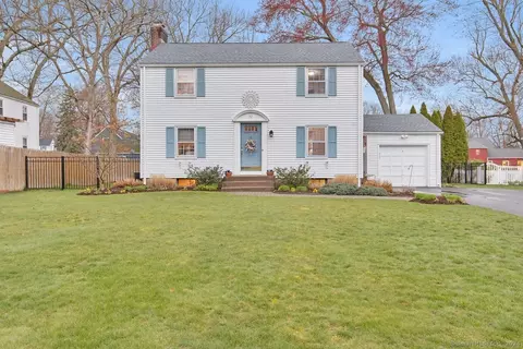 77 Milwood Rd, East Hartford, CT 06118