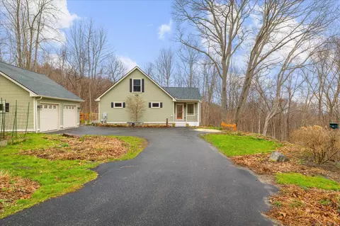 101 Barrett Hill Rd, Brooklyn, CT 06234
