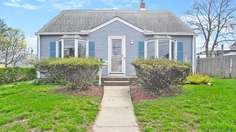 835 Merritt St, Bridgeport, CT 06606