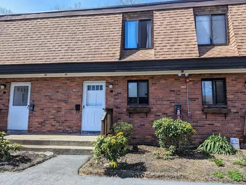 11 King Arthur Dr #2F, East Lyme, CT 06357