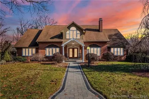 57 Palmorr Pl, Bristol, CT 06010