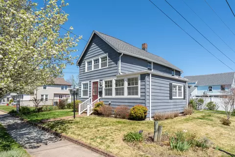 123 Dawson Ave, West Haven, CT 06516