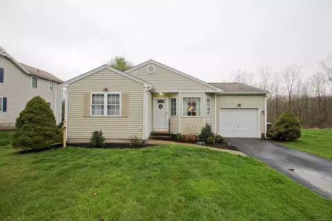 15 Pheasant Hill Dr #15, Enfield, CT 06082