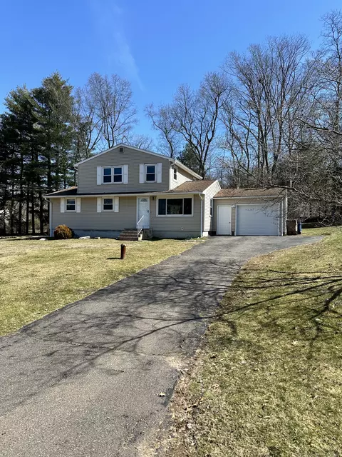20 Vine Dr, Vernon, CT 06066
