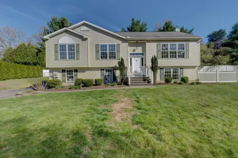 1060 New Haven Rd, Durham, CT 06422