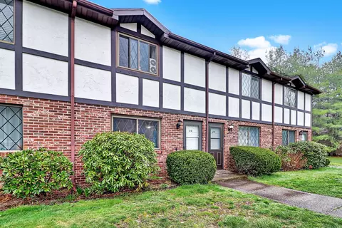 2 Branch Rd #2E, Thomaston, CT 06787