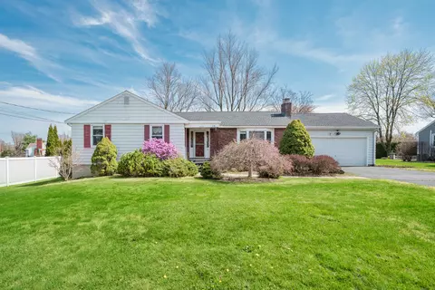 14 Penny Pl, Wethersfield, CT 06109