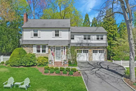 19 Oak Crst, Darien, CT 06820