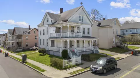 44 South Ave, Meriden, CT 06451