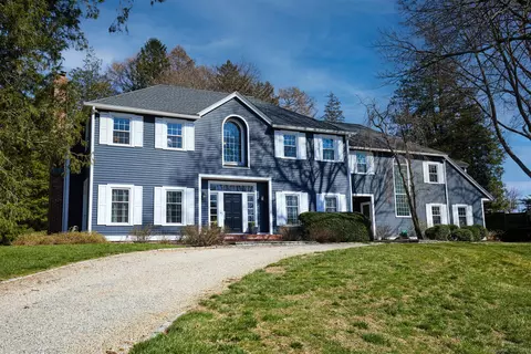 3 Maple Ln, Westport, CT 06880