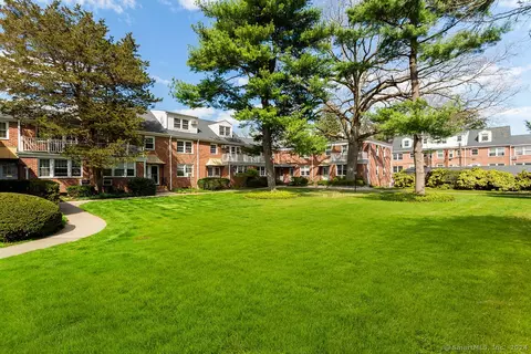 180 Putnam Park #180, Greenwich, CT 06830