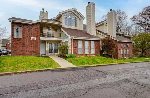 274 Carriage Crossing Ln #274, Middletown, CT 06457