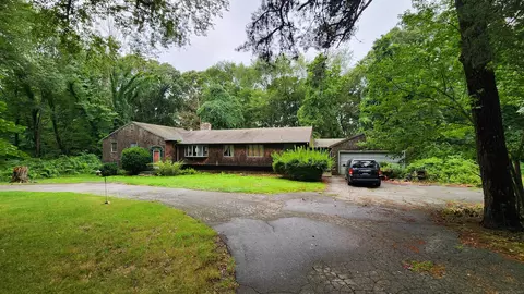 1319 Baldwin Hill Rd, Ledyard, CT 06335