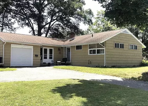 183 Edgewood Dr, Torrington, CT 06790