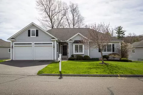 8 Silk Ter #8, Manchester, CT 06040