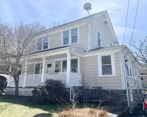 20 Woodbine St, Waterbury, CT 06705