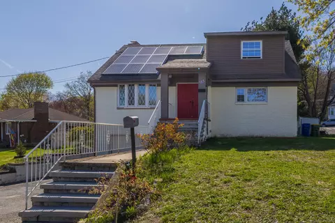 133 Bouley Ave, Waterbury, CT 06705