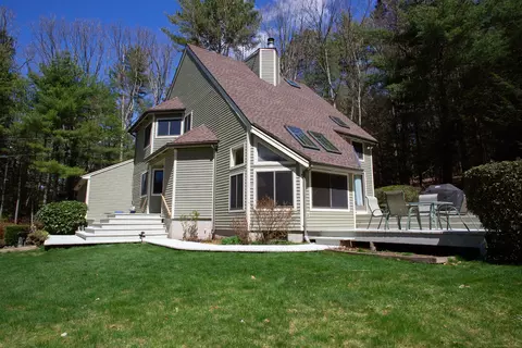 94 Lair Rd, New Hartford, CT 06057