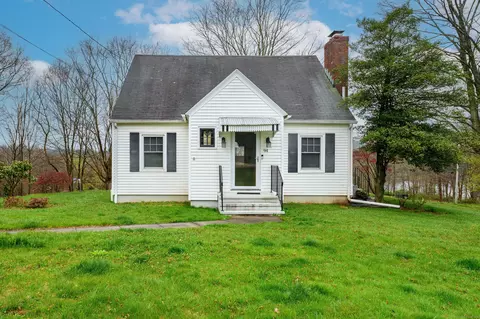 94 Cedar Lake Rd, North Branford, CT 06471