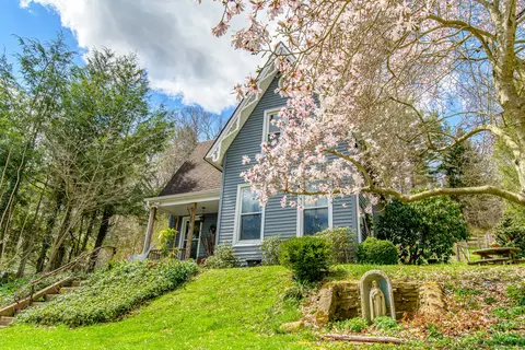 20 Colburn Rd, Stafford Springs, CT 06076
